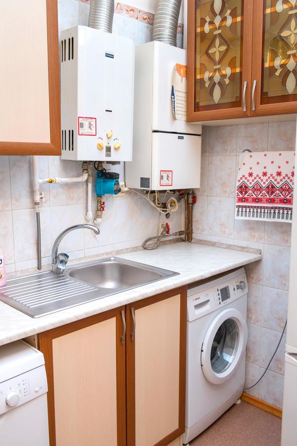Apartments City Лвив Екстериор снимка